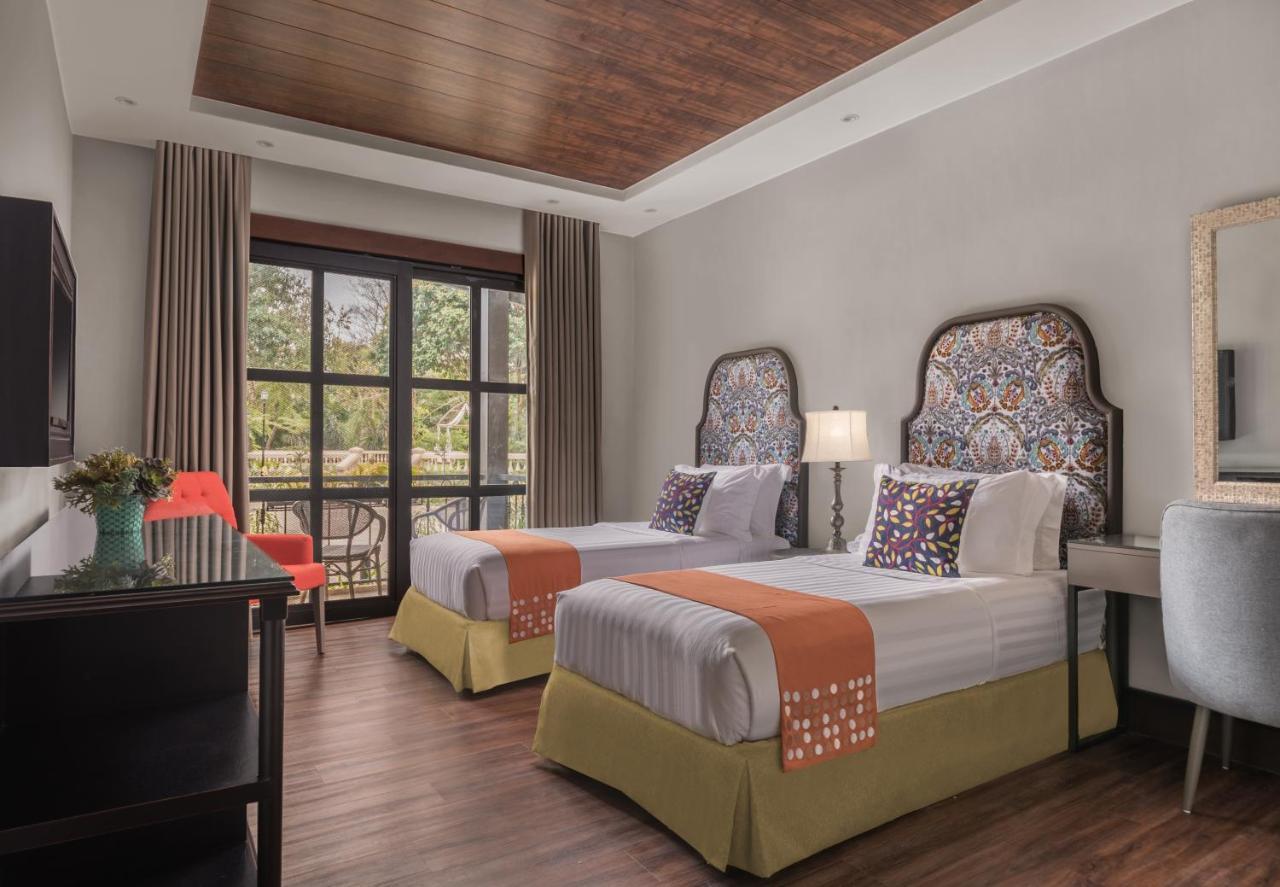 Hillcreek Gardens Tagaytay 호텔 Luksuhin 외부 사진